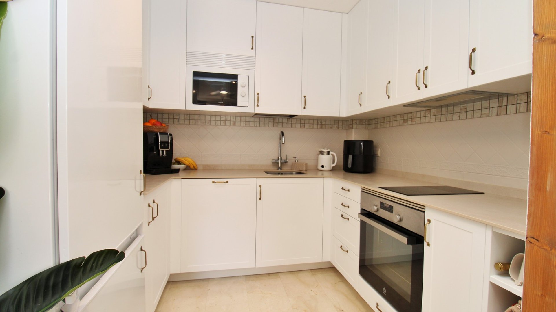 Resale - Townhouse -
Villamartín - PAU 8