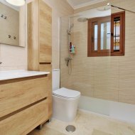 Resale - Townhouse -
Villamartín - PAU 8