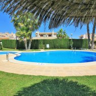 Resale - Townhouse -
Villamartín - PAU 8