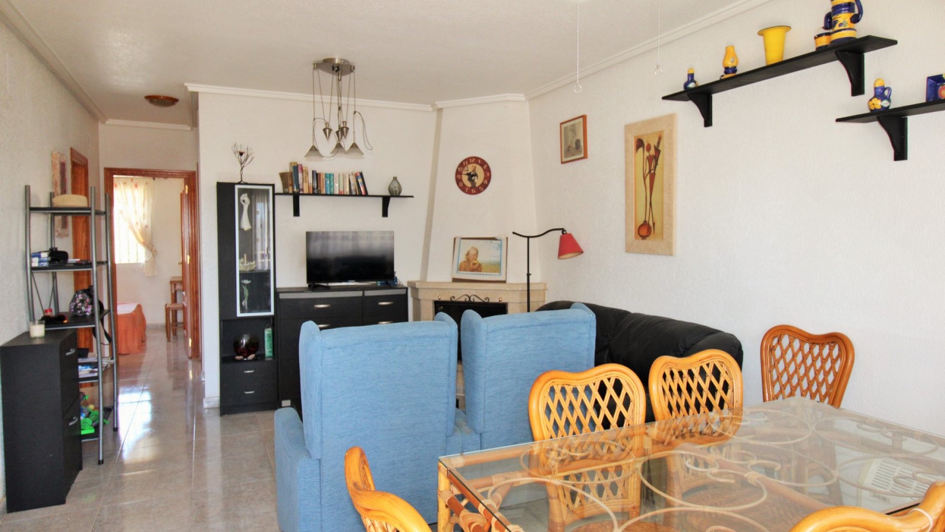 Resale - Townhouse -
Villamartín