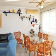 Resale - Townhouse -
Villamartín