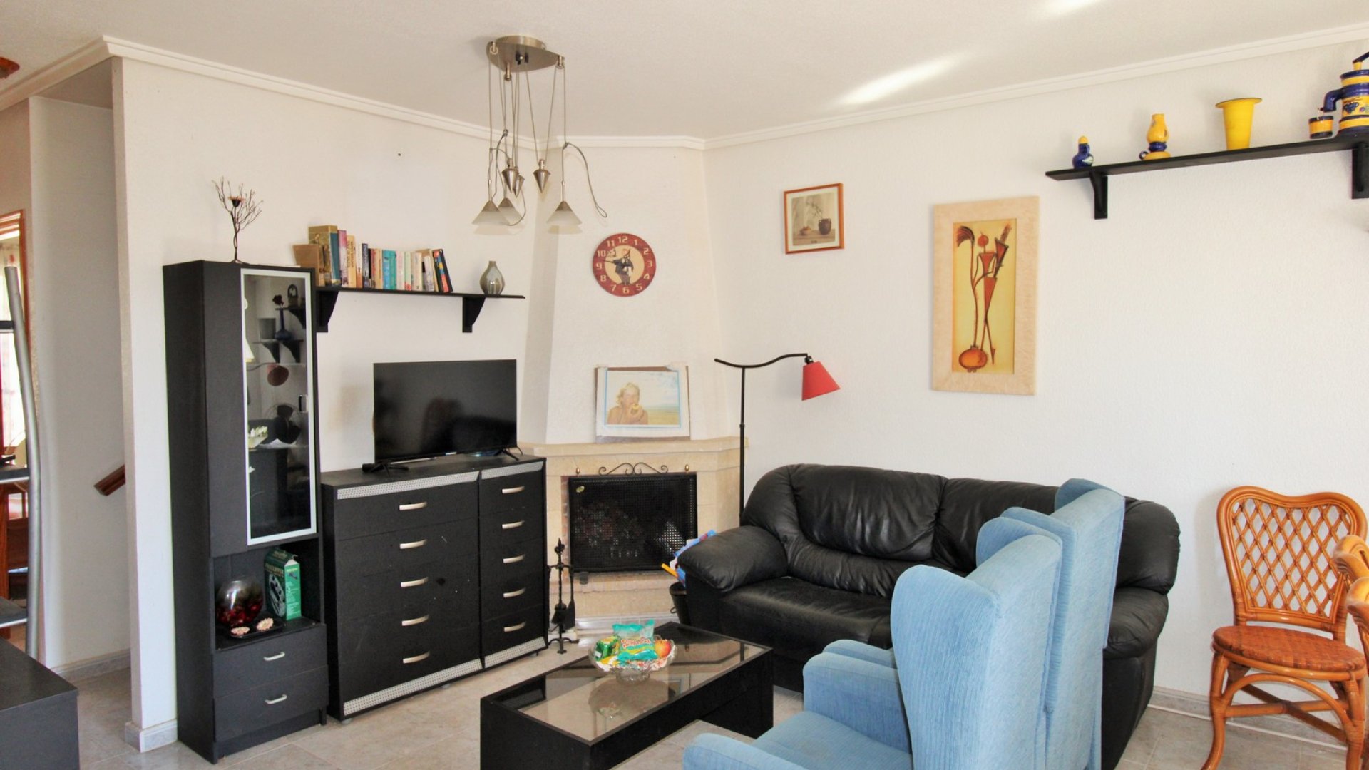 Resale - Townhouse -
Villamartín