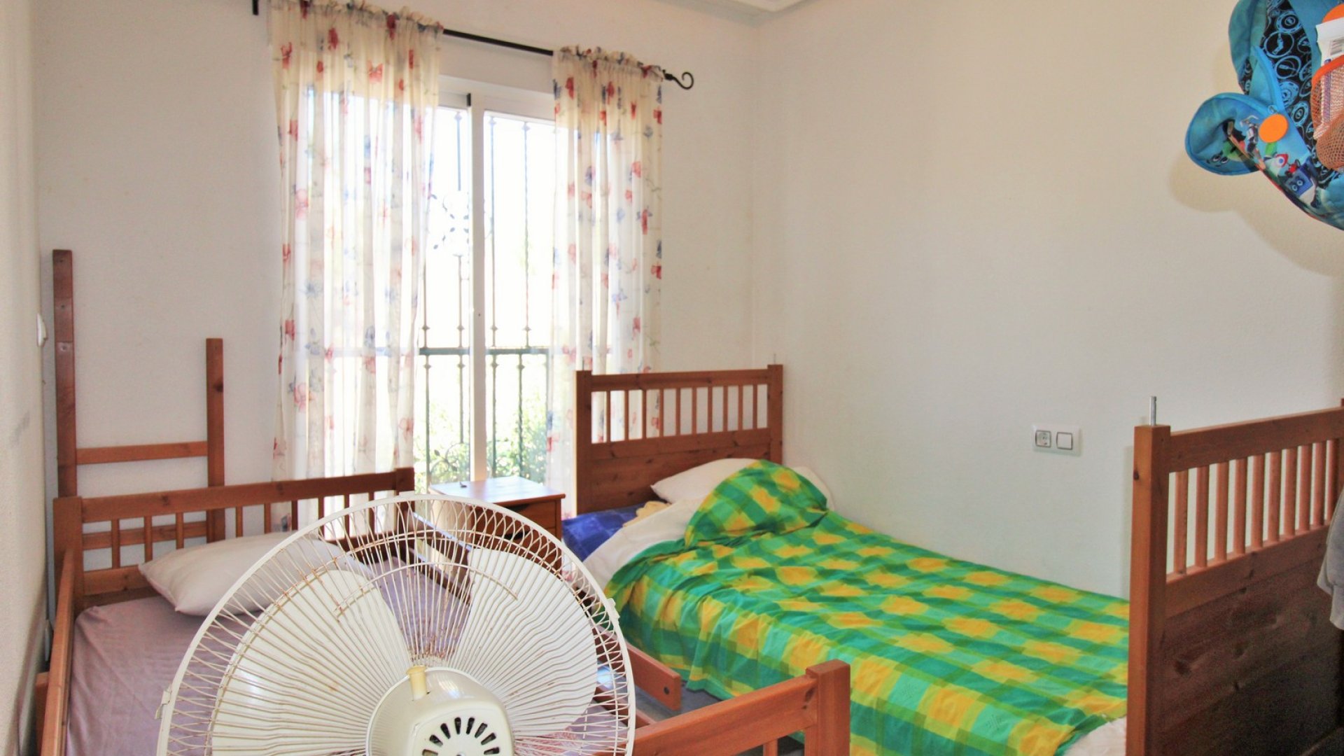 Resale - Townhouse -
Villamartín