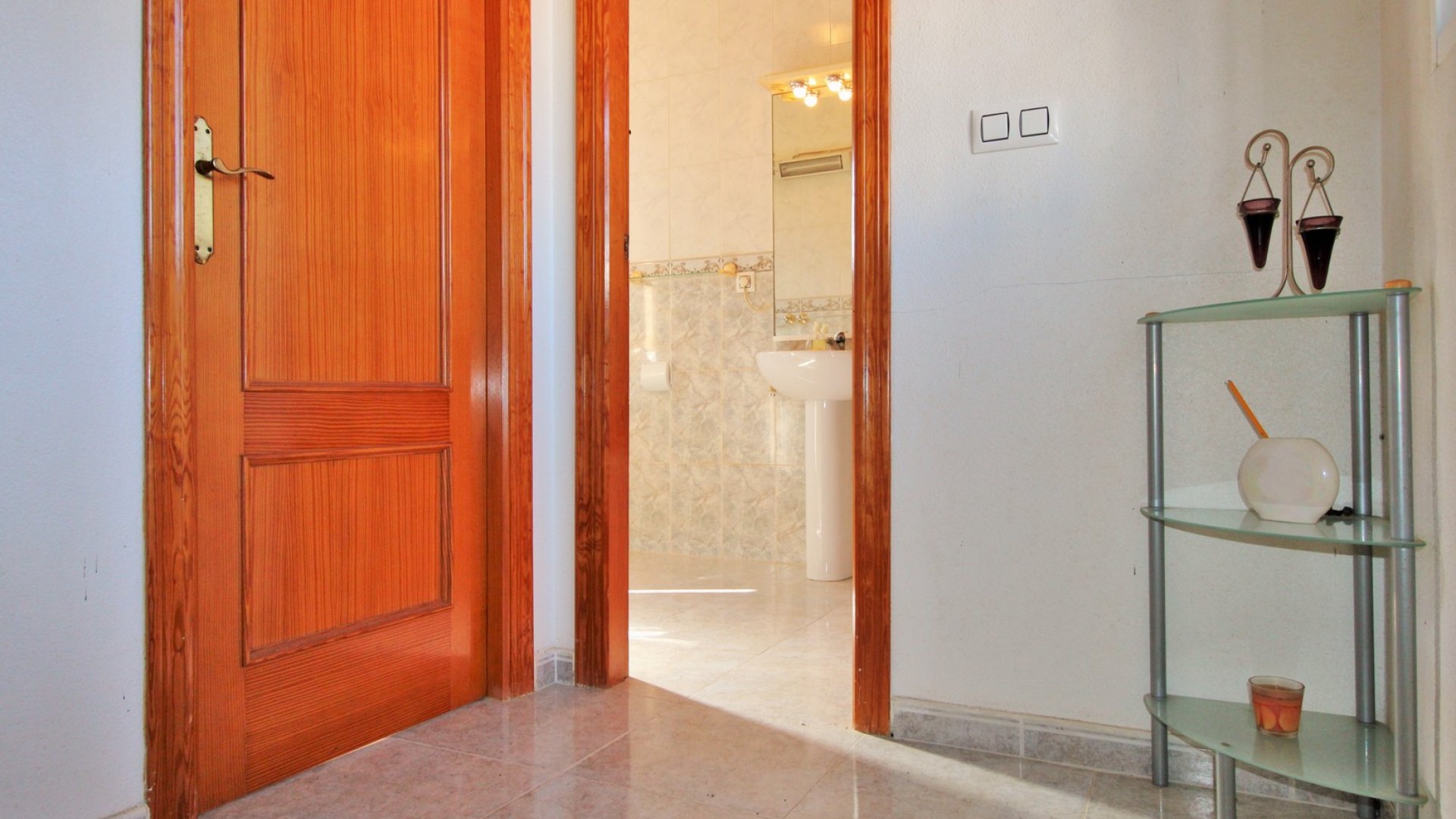 Resale - Townhouse -
Villamartín