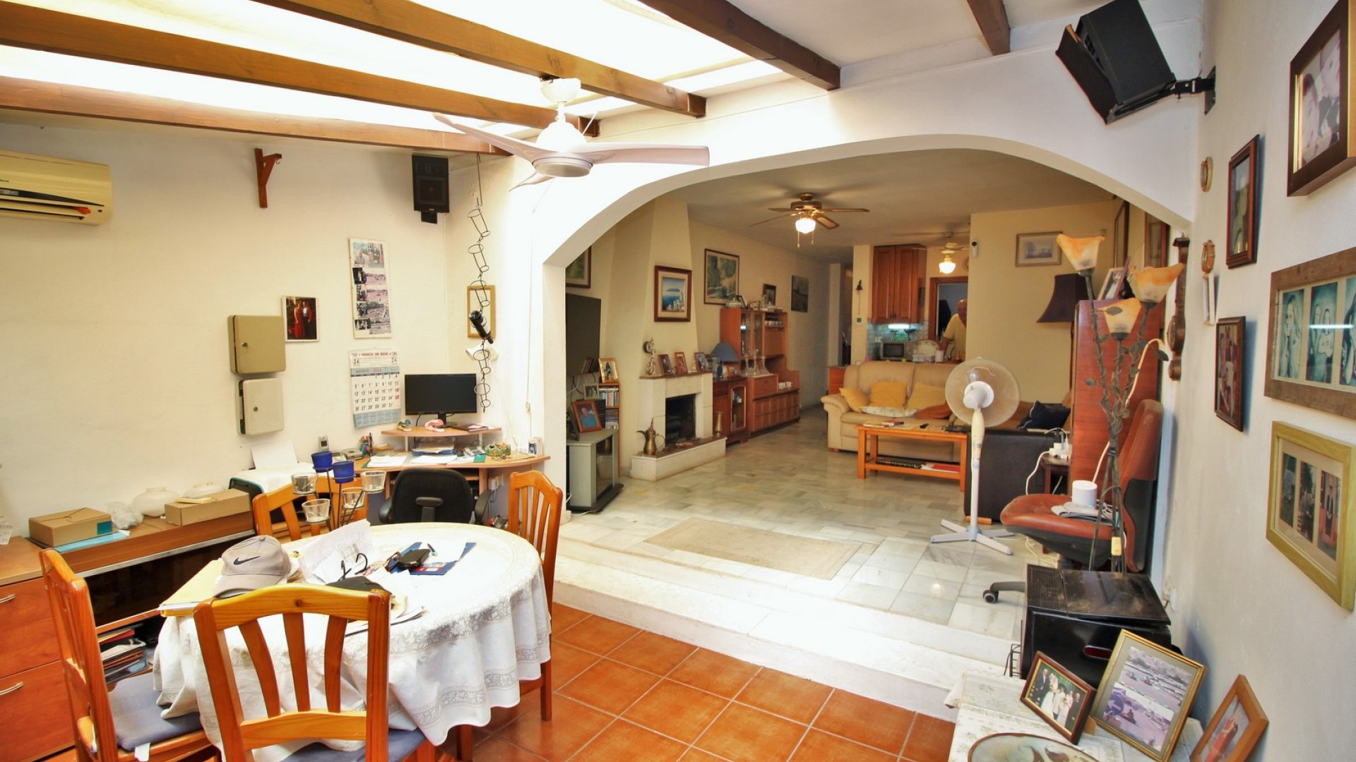 Resale - Townhouse -
Villamartín