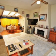 Resale - Townhouse -
Villamartín