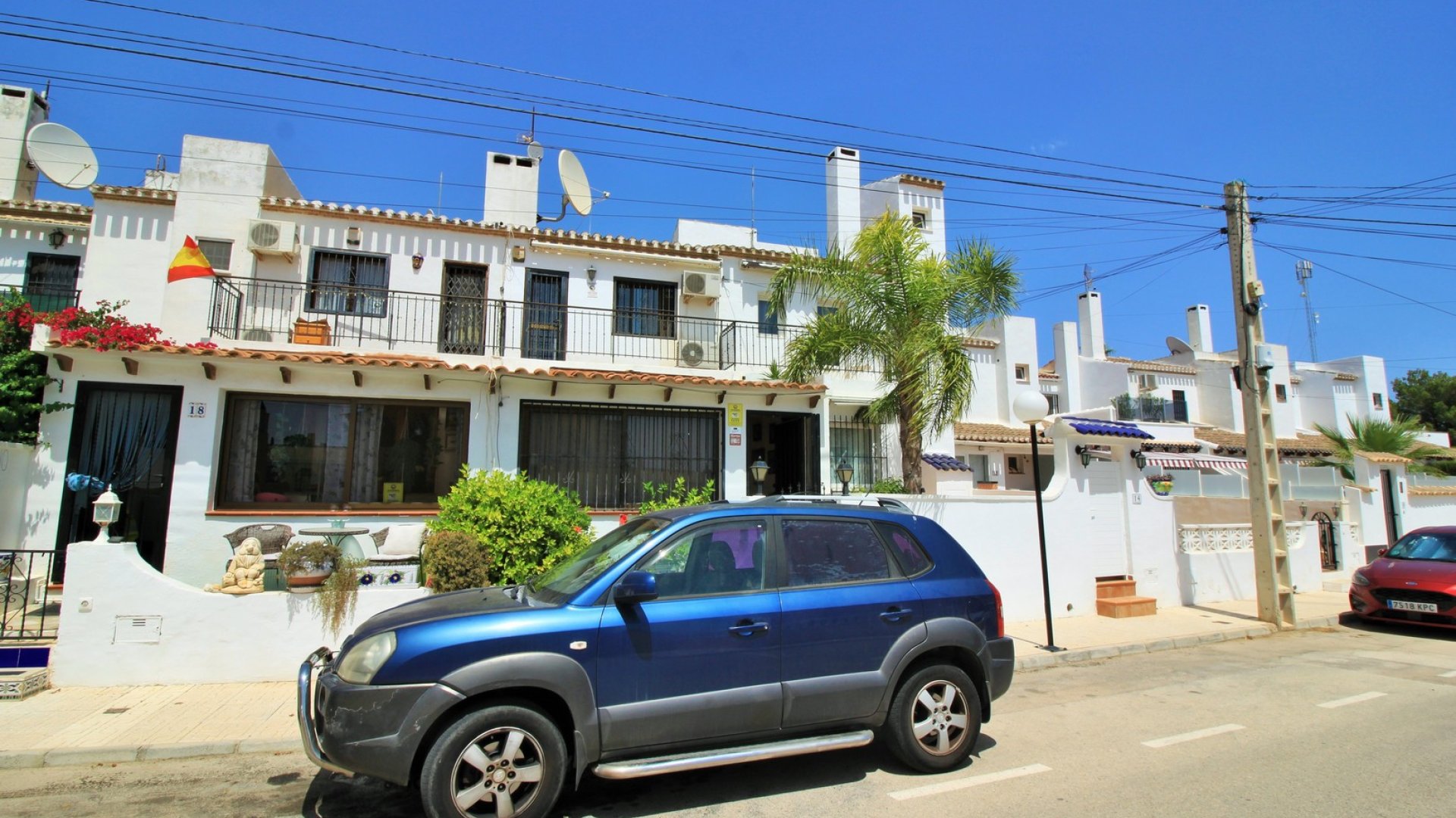 Resale - Townhouse -
Villamartín