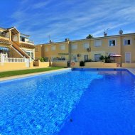 Resale - Townhouse -
Villamartín