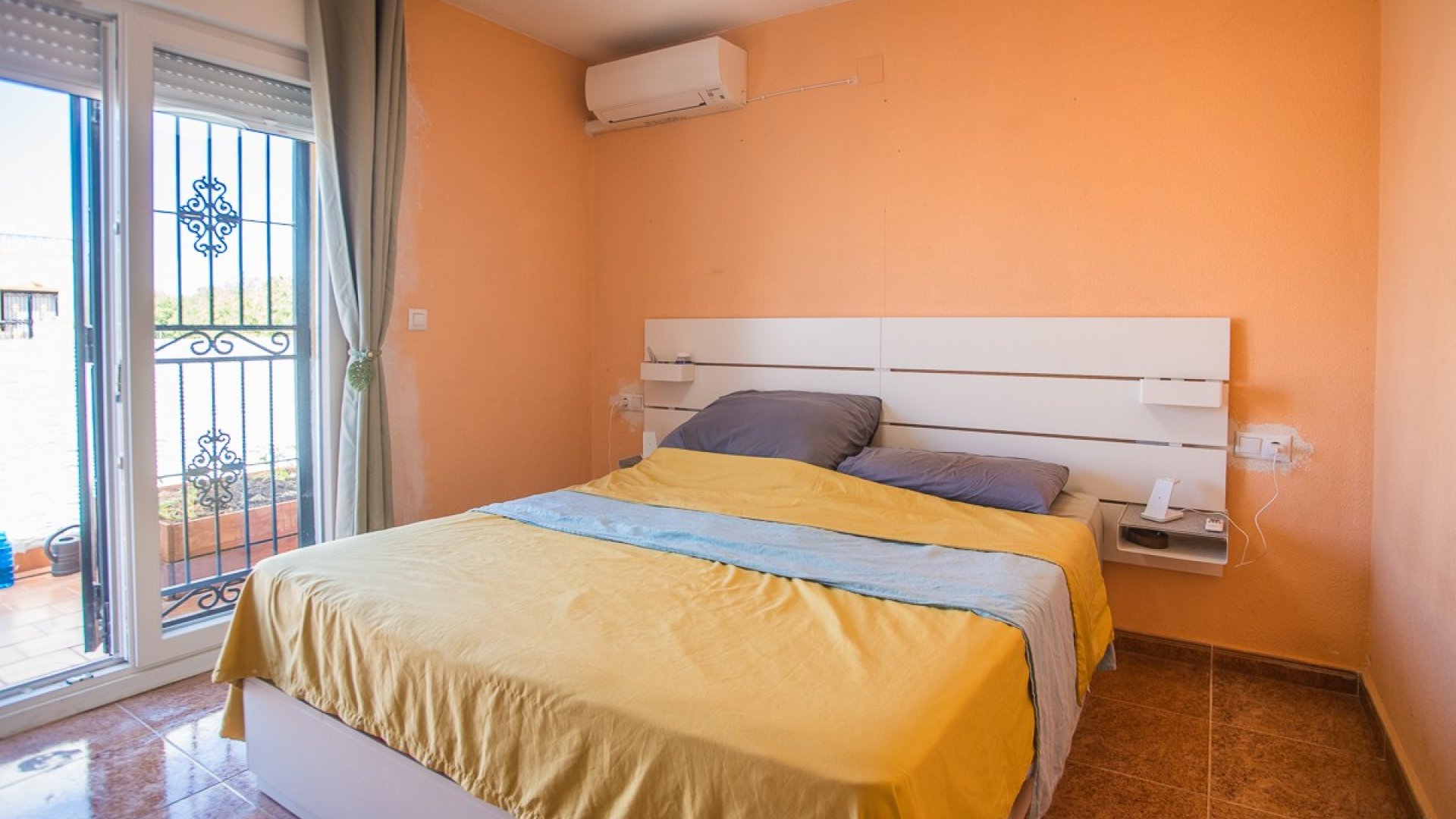 Resale - Townhouse -
Vistabella Golf - Entre Naranjos