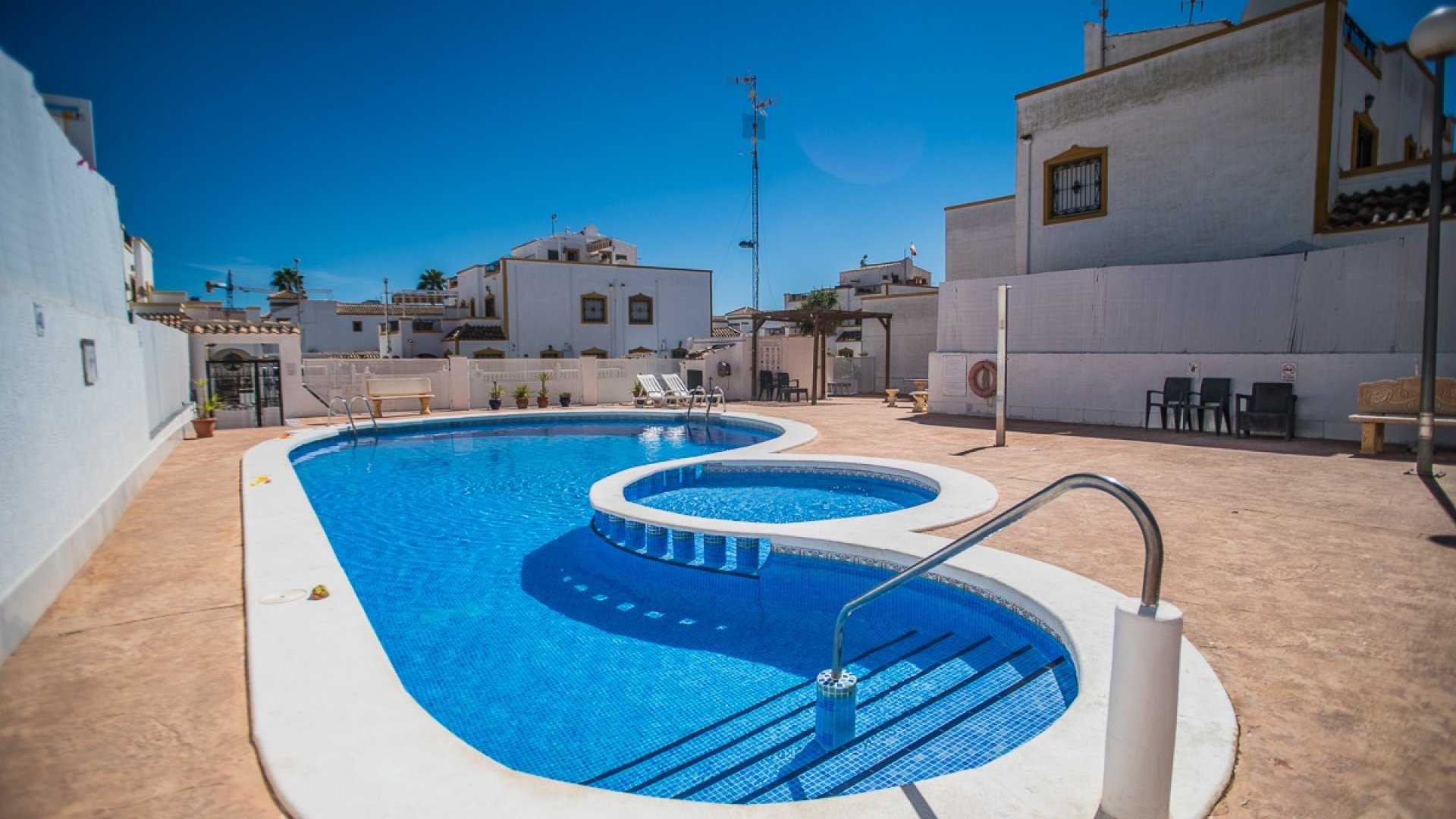 Resale - Townhouse -
Vistabella Golf - Entre Naranjos