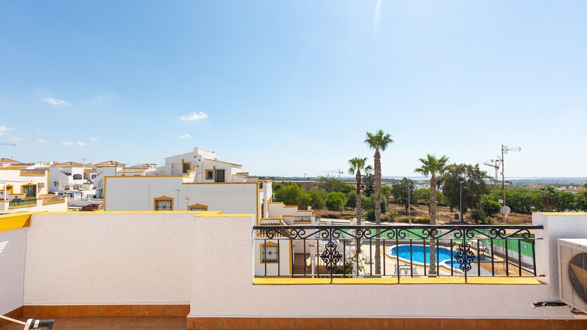 Resale - Townhouse -
Vistabella - Vistabella Golf