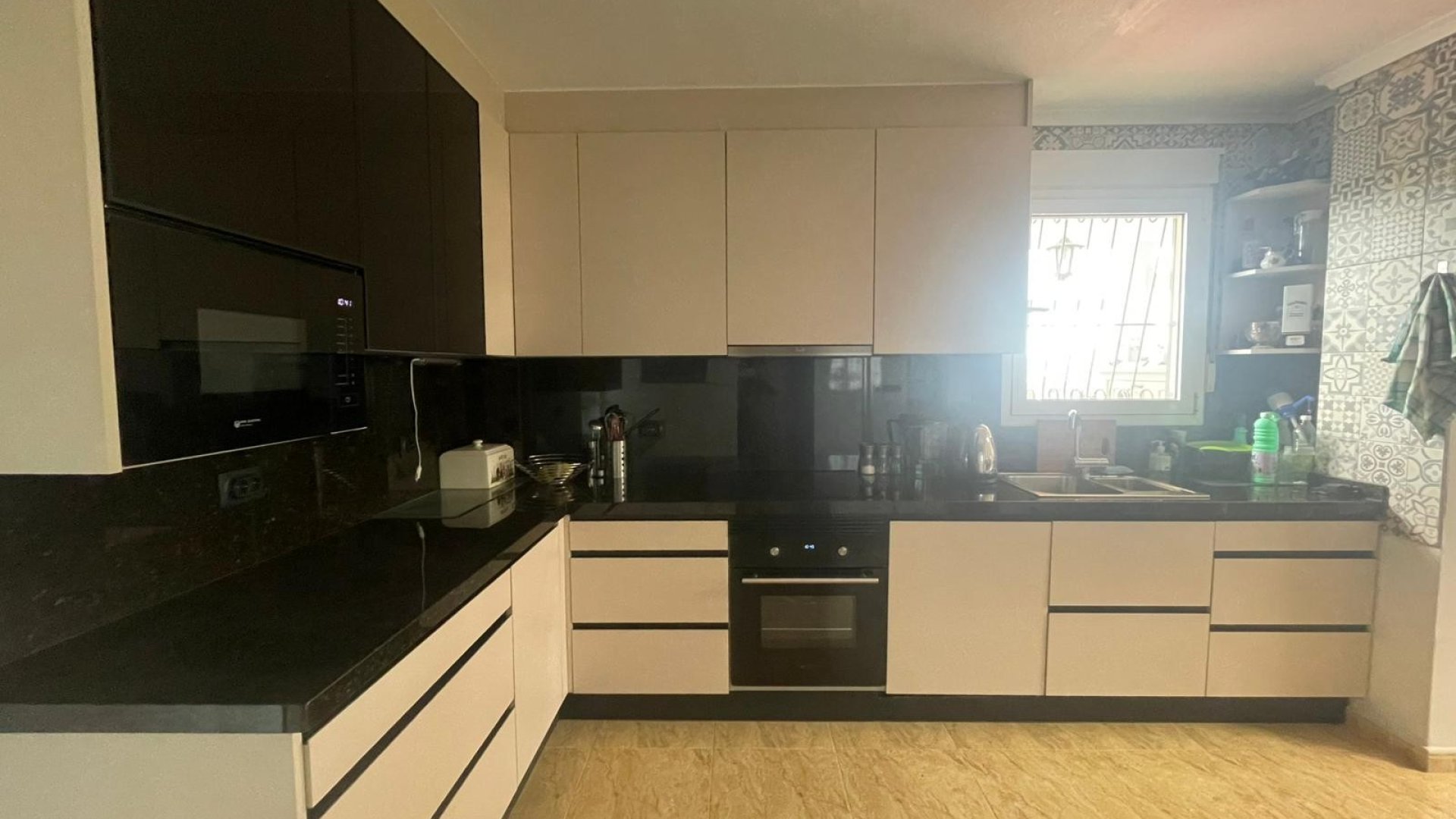 Resale - Villa -
Abanilla