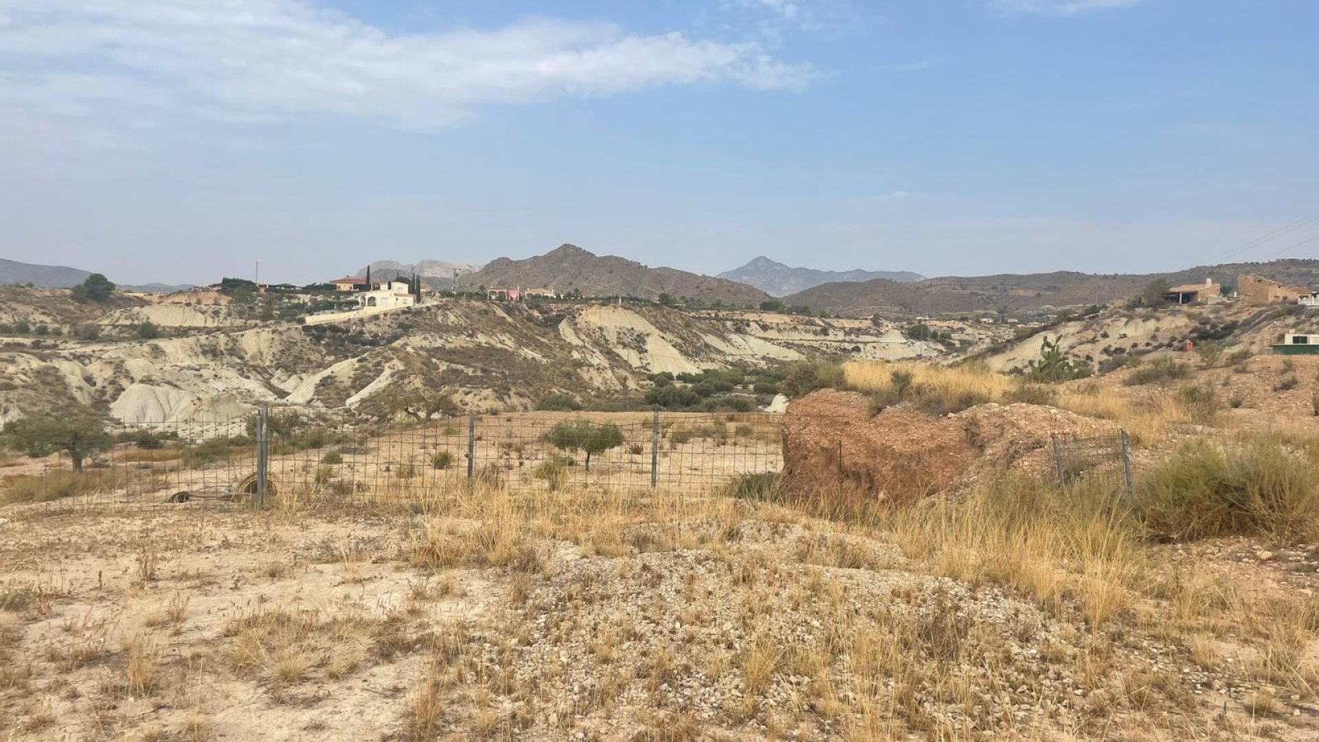 Resale - Villa -
Abanilla