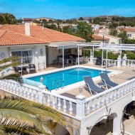 Resale - Villa -
Alfas del Pí