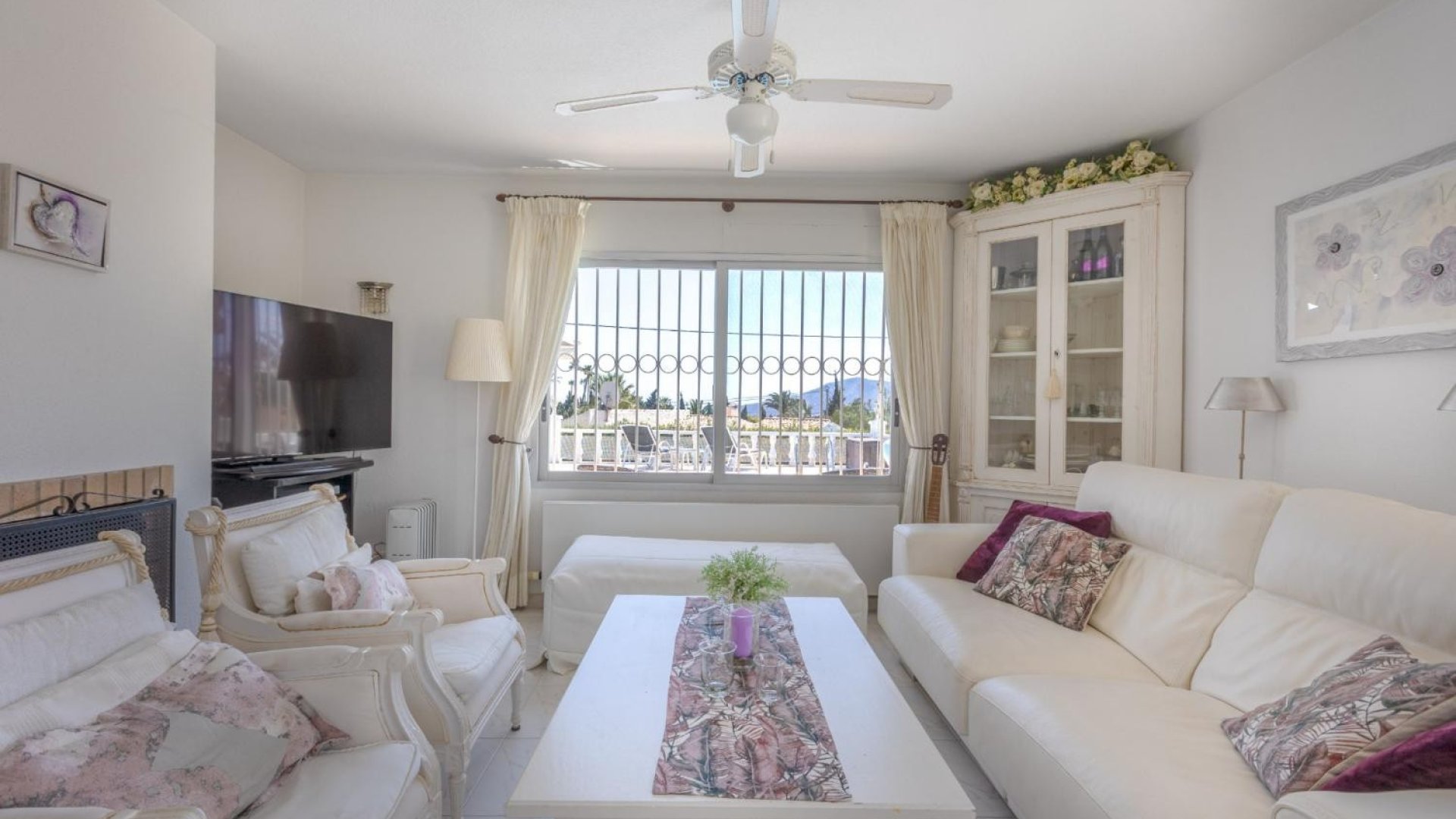 Resale - Villa -
Alfas del Pí