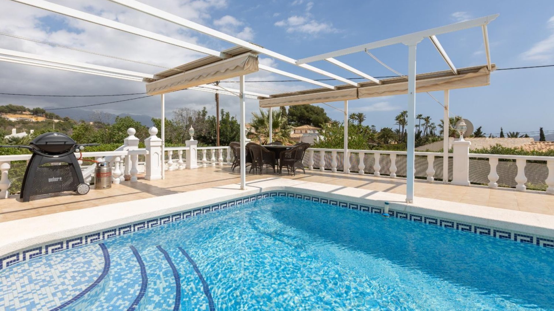 Resale - Villa -
Alfas del Pí