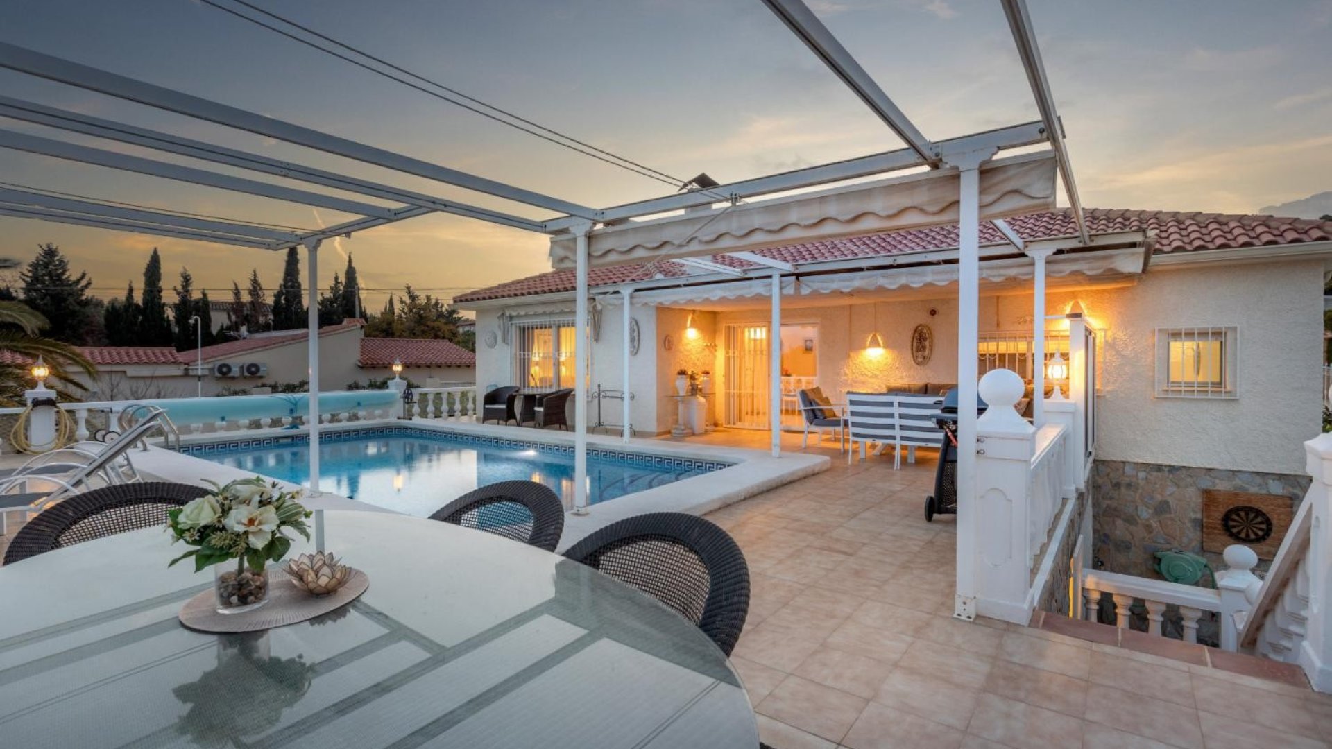 Resale - Villa -
Alfas del Pí