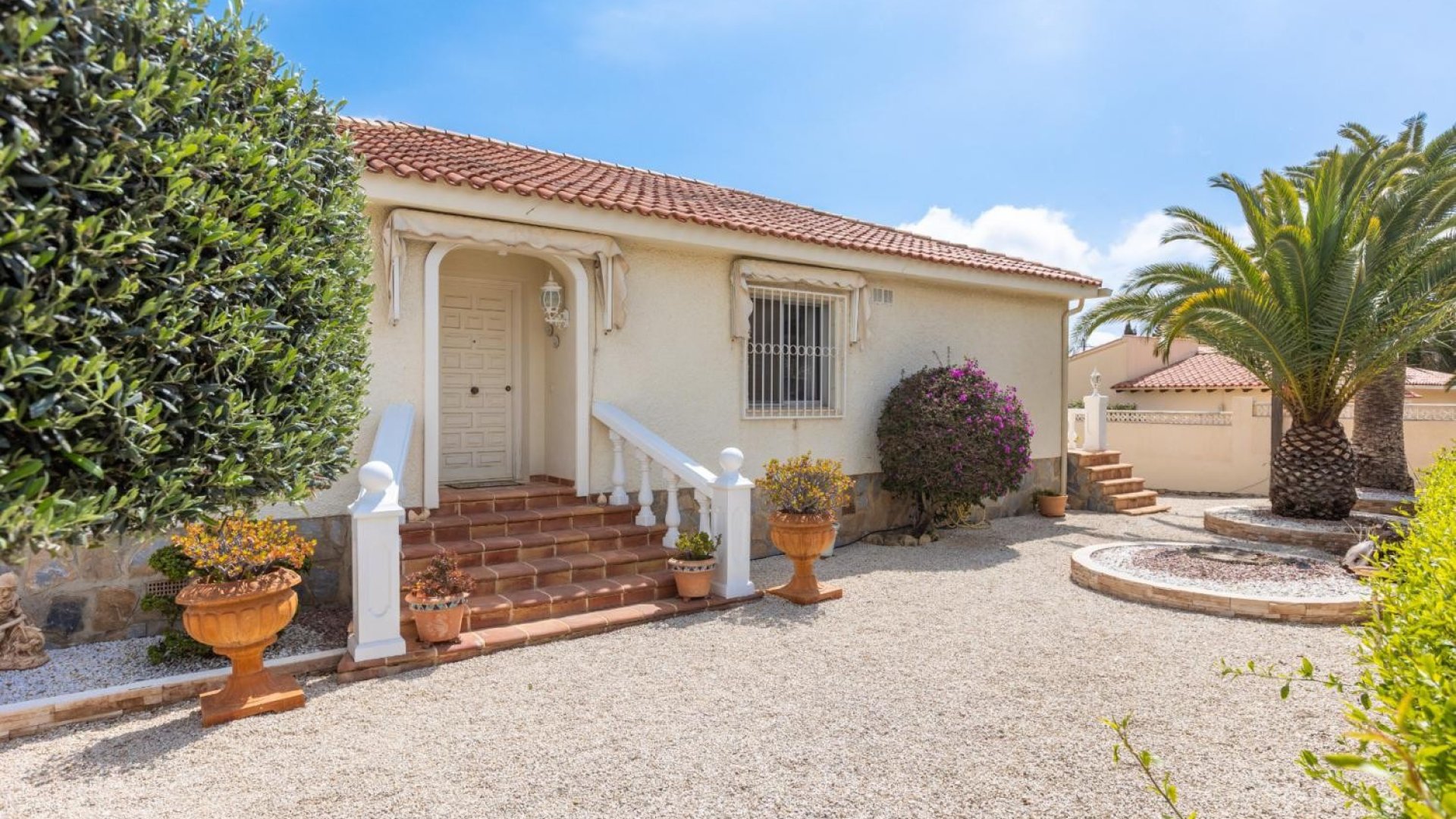 Resale - Villa -
Alfas del Pí