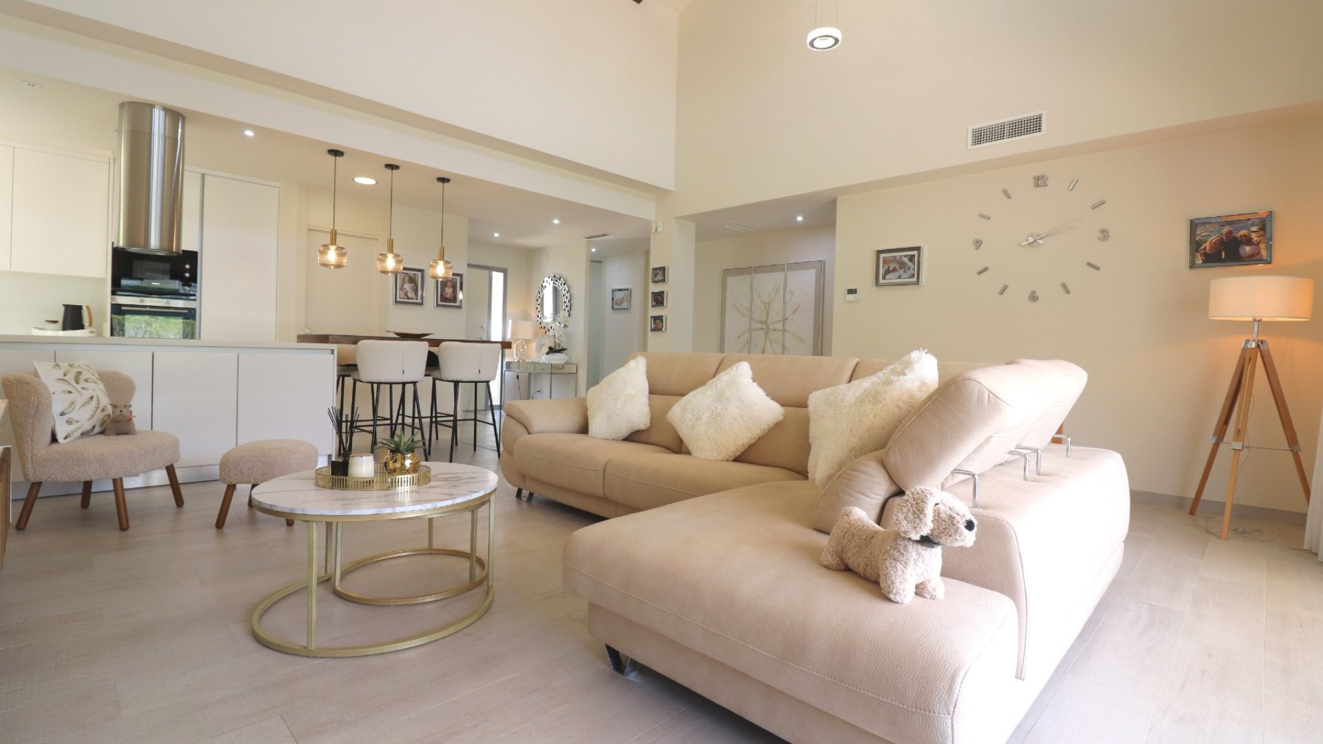 Resale - Villa -
Algorfa - La Finca Golf Resort