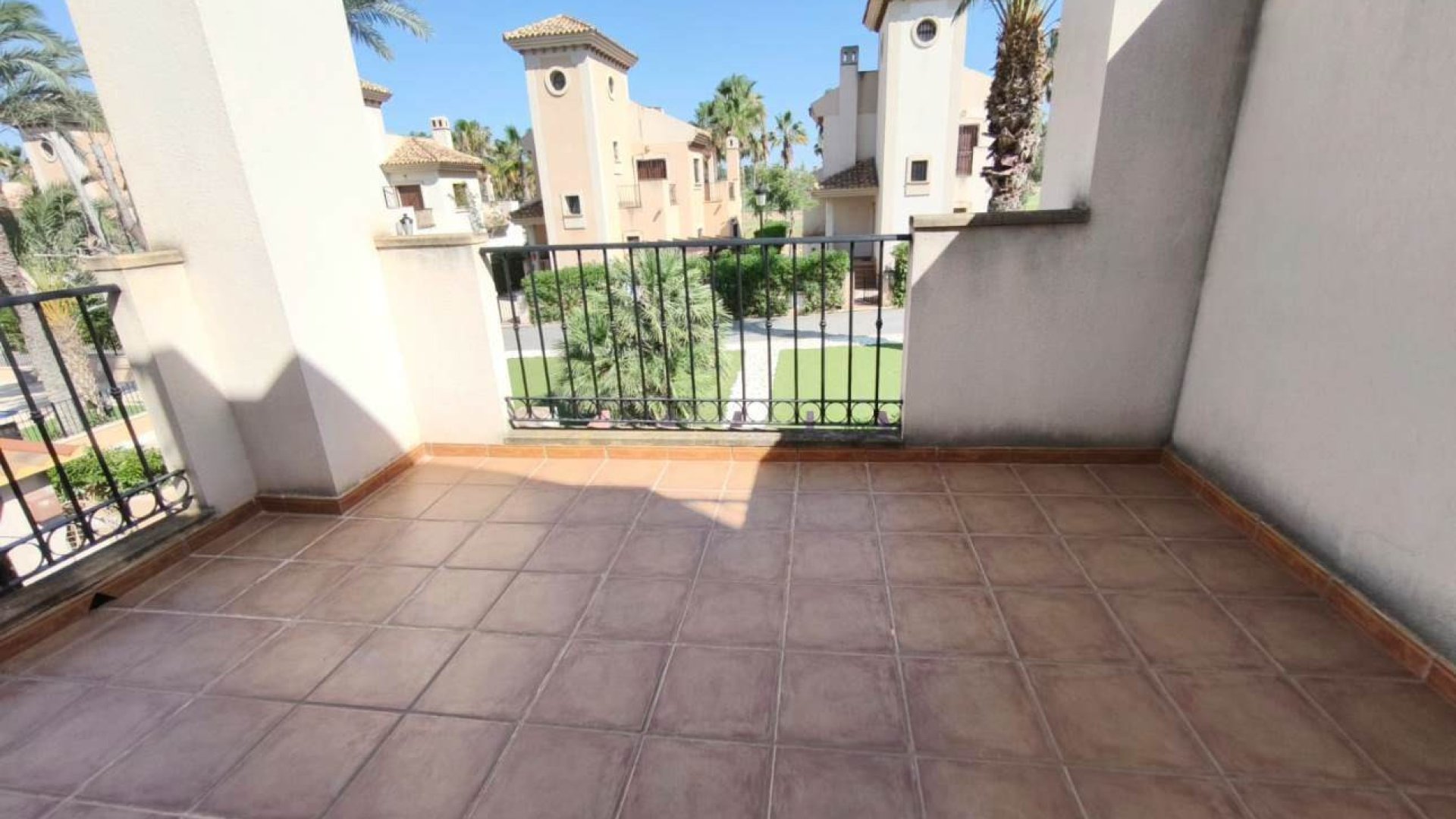 Resale - Villa -
Algorfa - La finca Golf