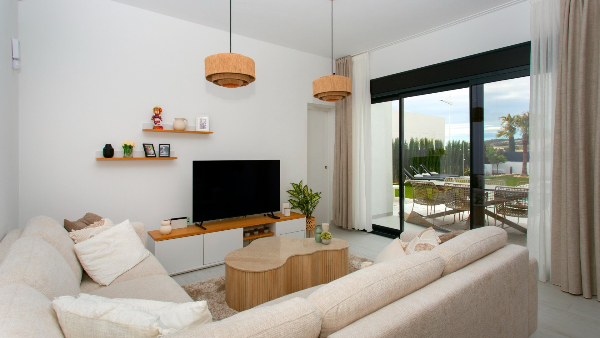 Resale - Villa -
Algorfa - La finca Golf