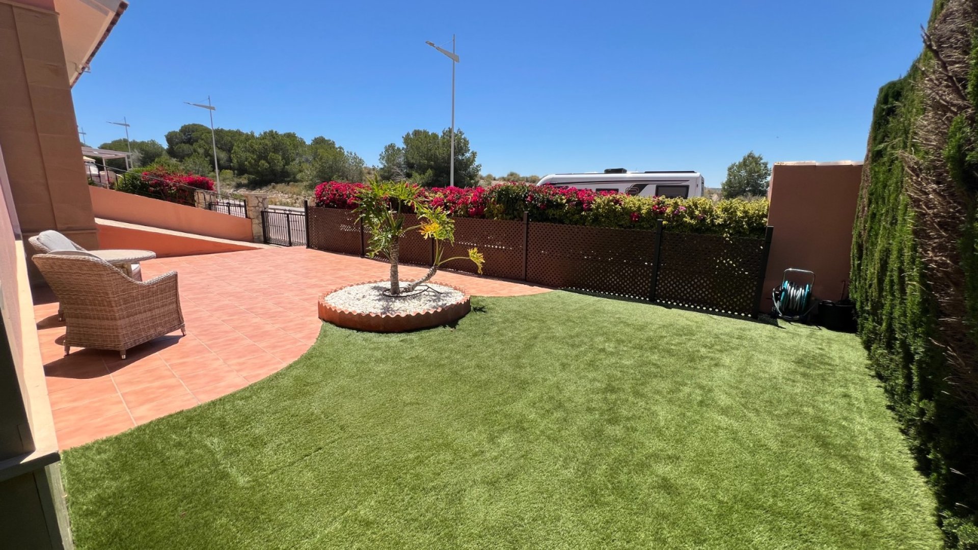 Resale - Villa -
Algorfa - La finca Golf