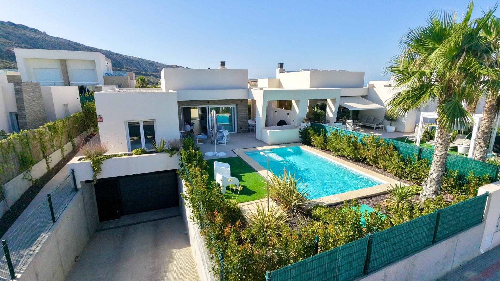 Resale - Villa -
Algorfa - La finca Golf