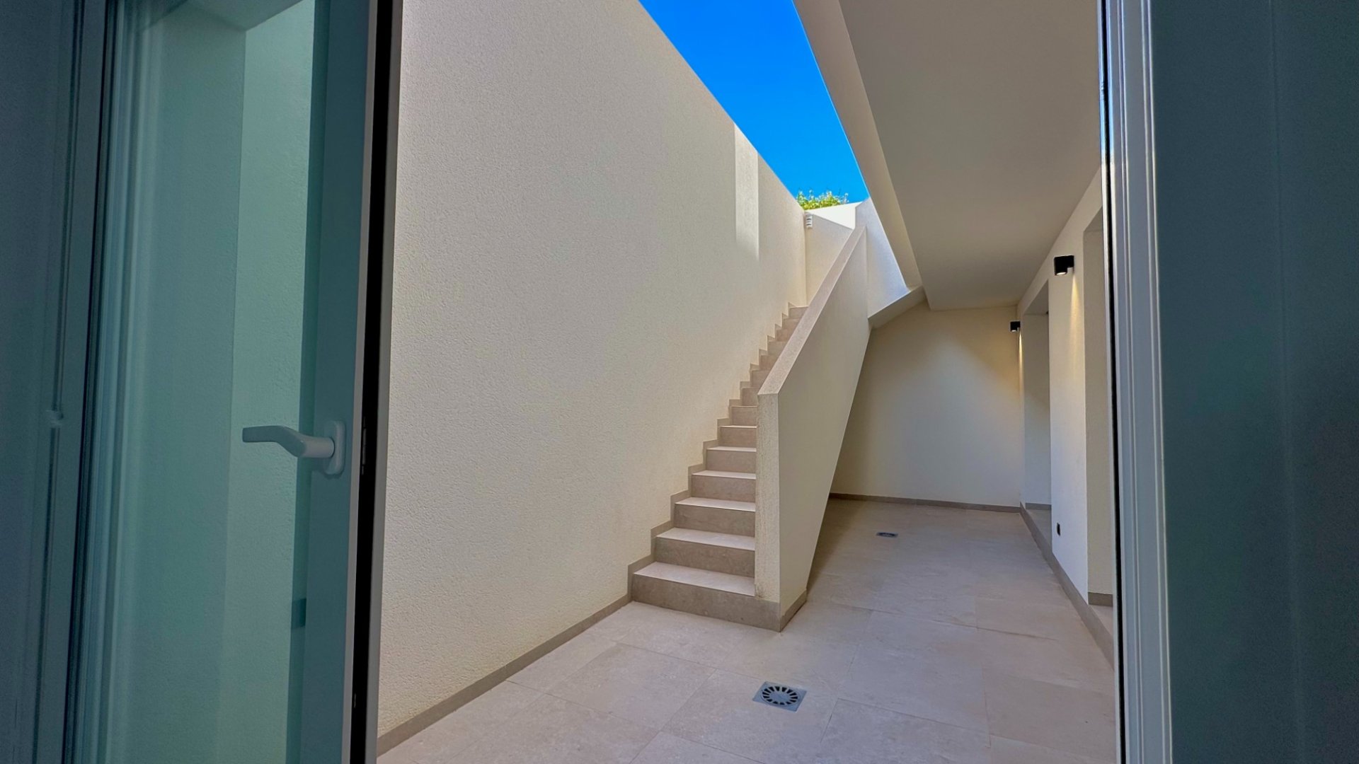 Resale - Villa -
Algorfa - La finca Golf