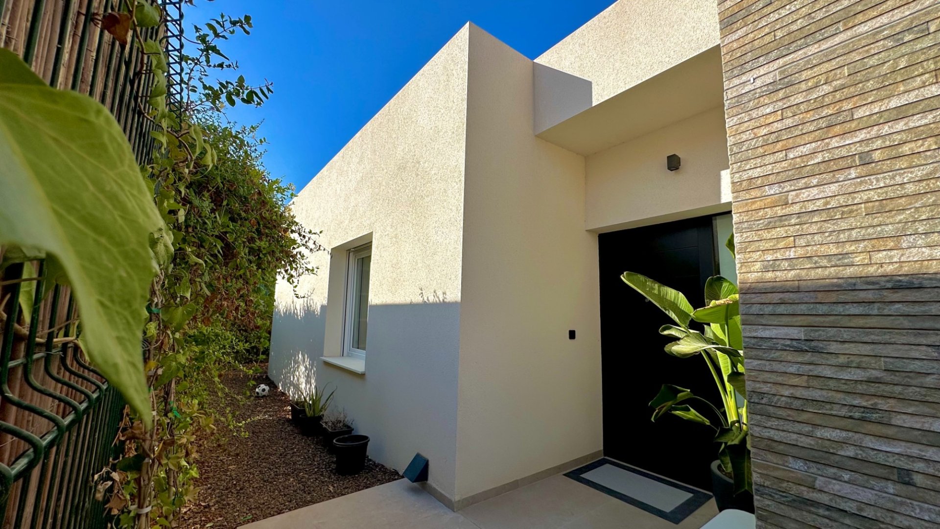 Resale - Villa -
Algorfa - La finca Golf