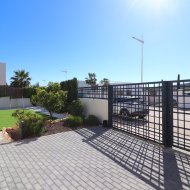 Resale - Villa -
Algorfa - La finca Golf