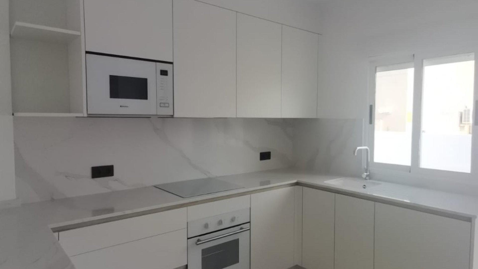 Resale - Villa -
Algorfa - Lo Crispin