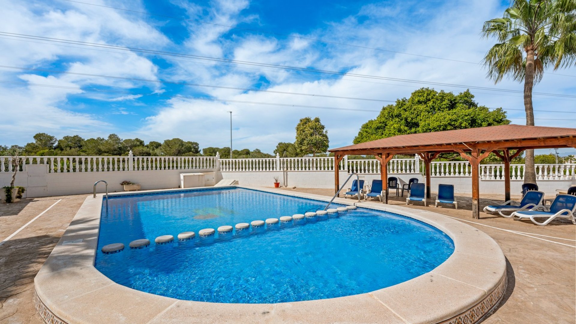 Resale - Villa -
Algorfa - Lo Crispin