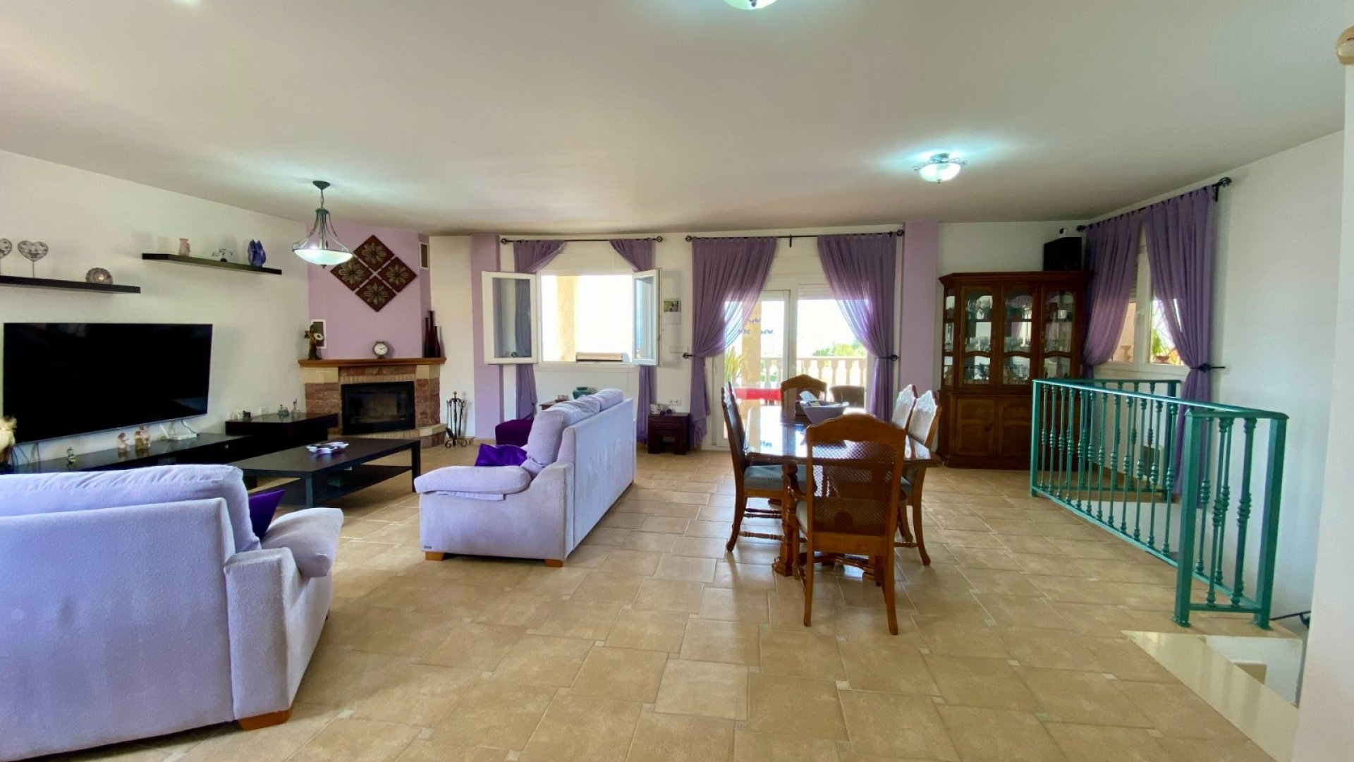 Resale - Villa -
Algorfa - Lomas de La Juliana