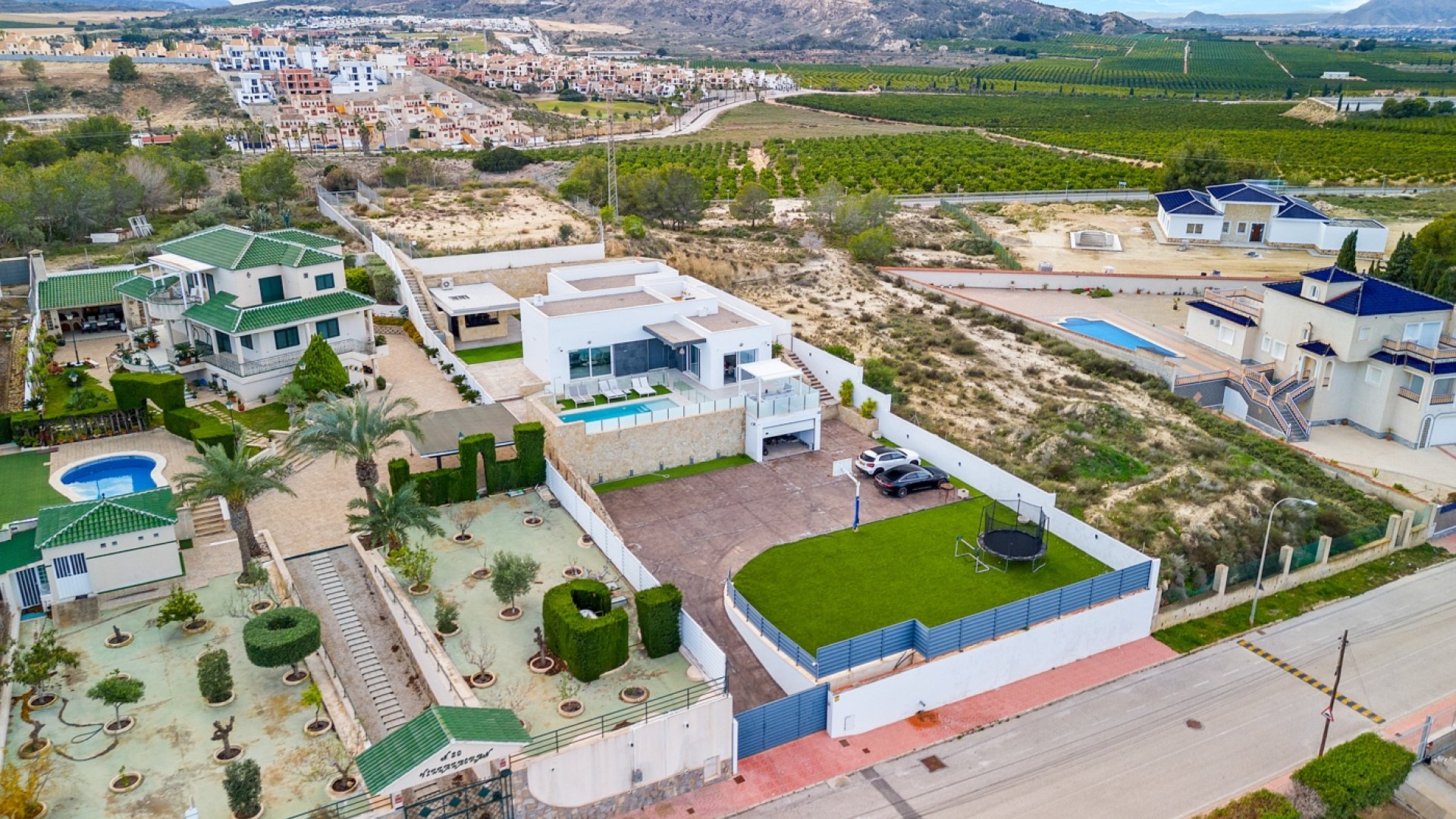 Resale - Villa -
Algorfa - Lomas de La Juliana