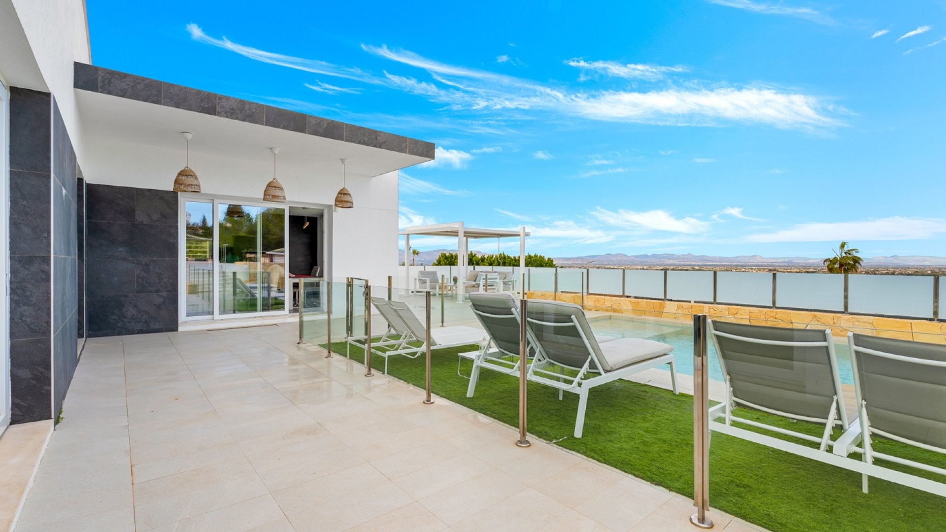 Resale - Villa -
Algorfa - Lomas de La Juliana