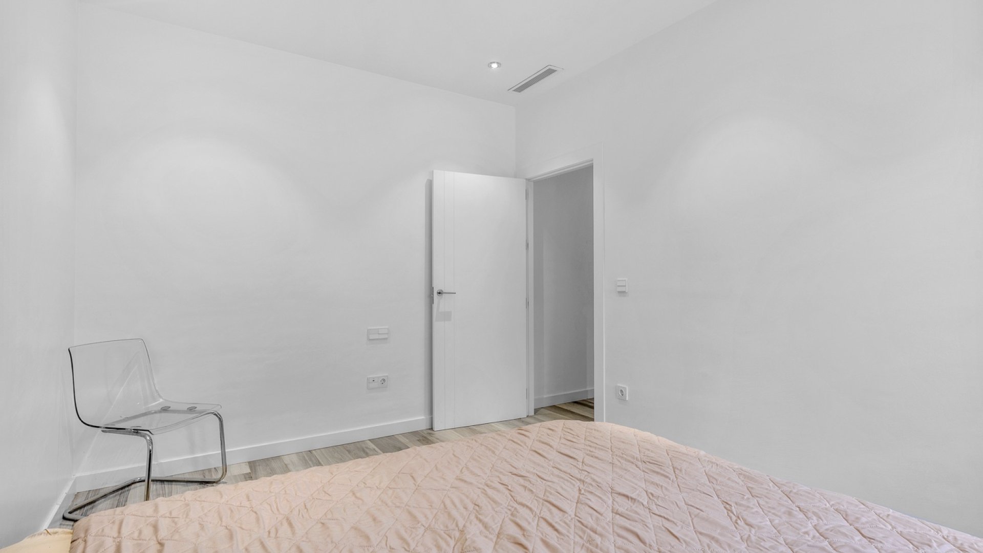 Resale - Villa -
Algorfa - Lomas de La Juliana