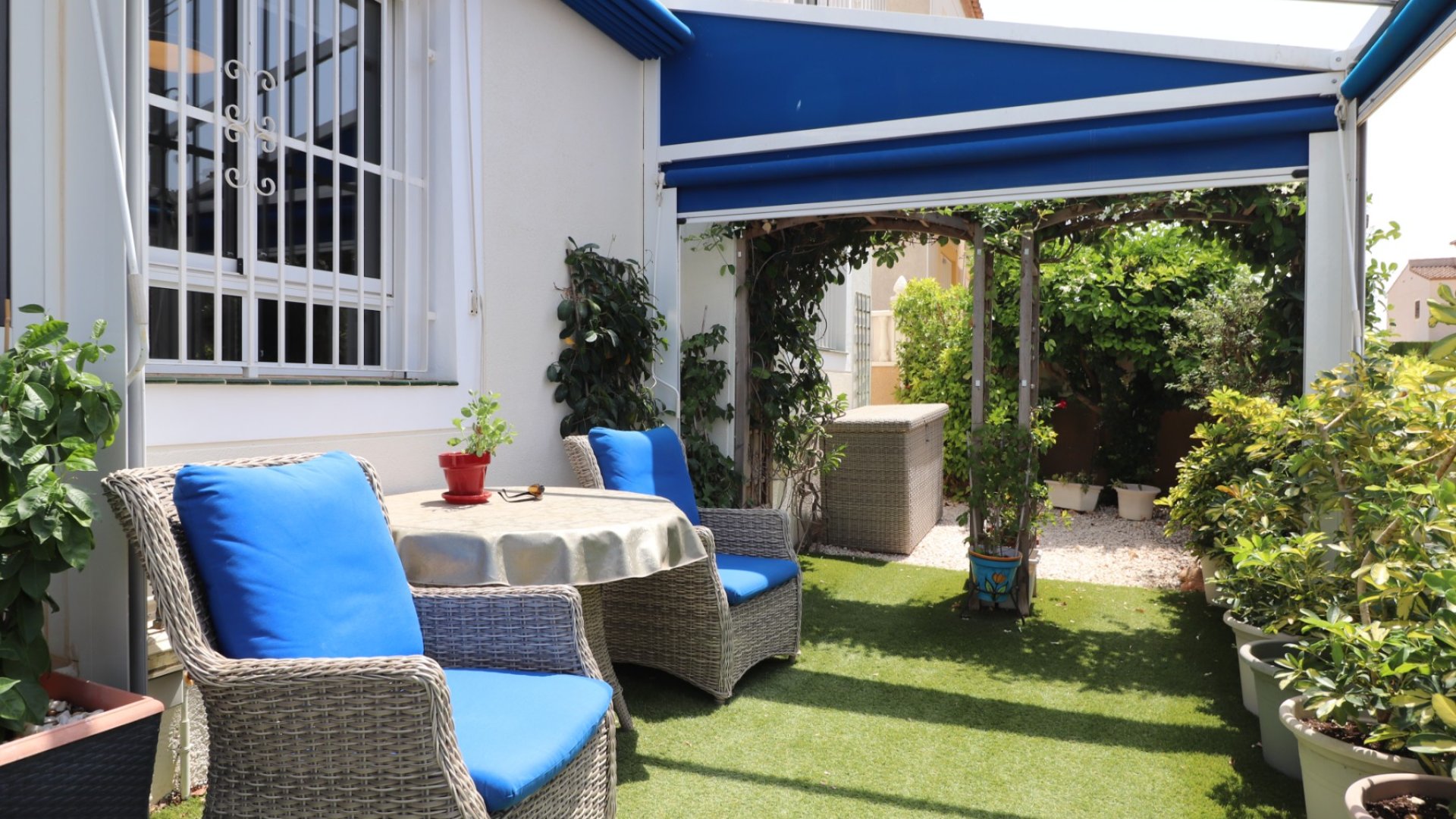 Resale - Villa -
Algorfa - Montebello