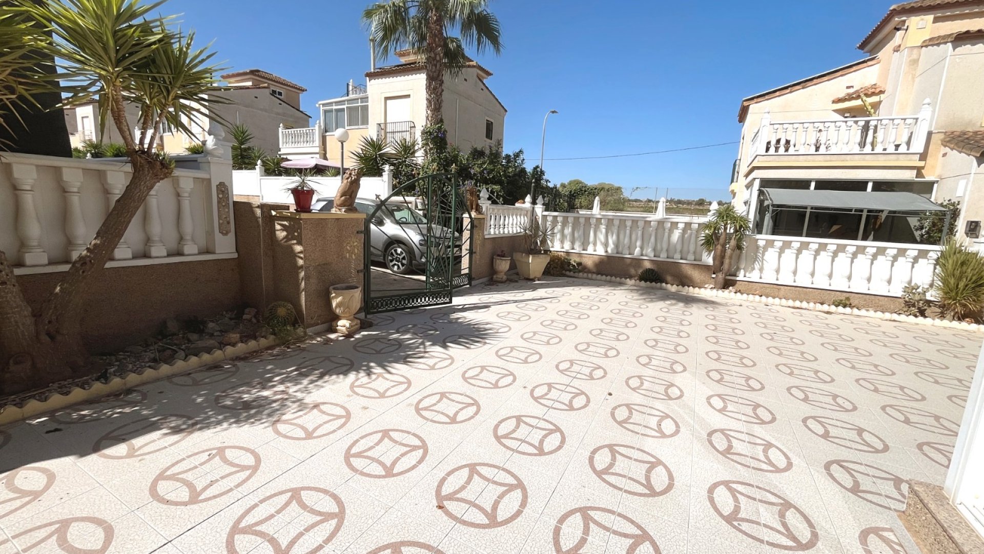 Resale - Villa -
Algorfa - Montebello