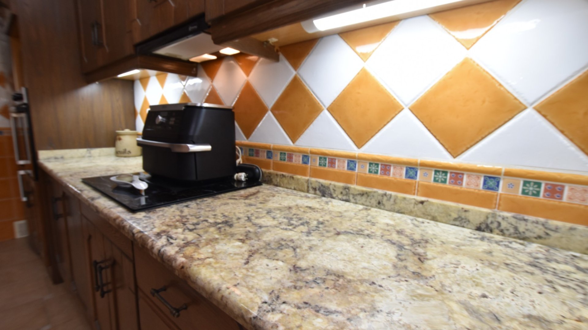 Resale - Villa -
Algorfa - Montemar