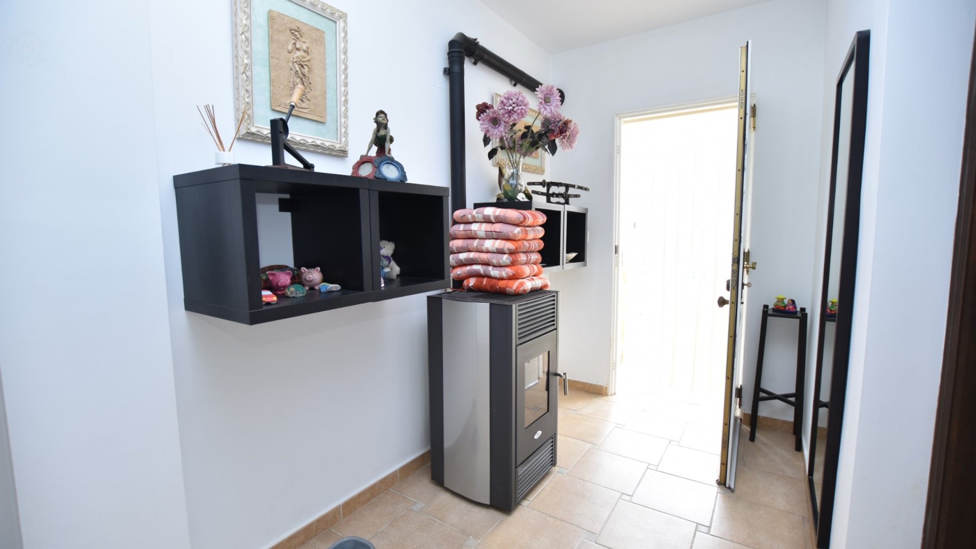 Resale - Villa -
Algorfa - Montemar