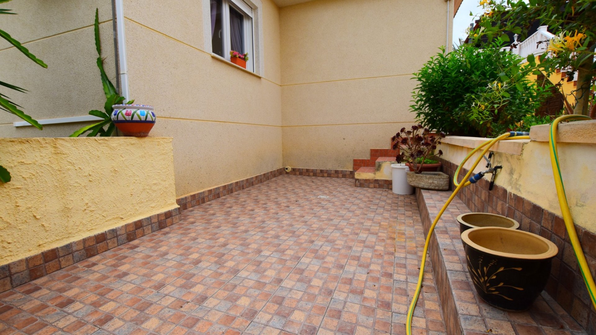 Resale - Villa -
Algorfa - Montemar