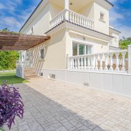 Resale - Villa -
Alicante - El Campello
