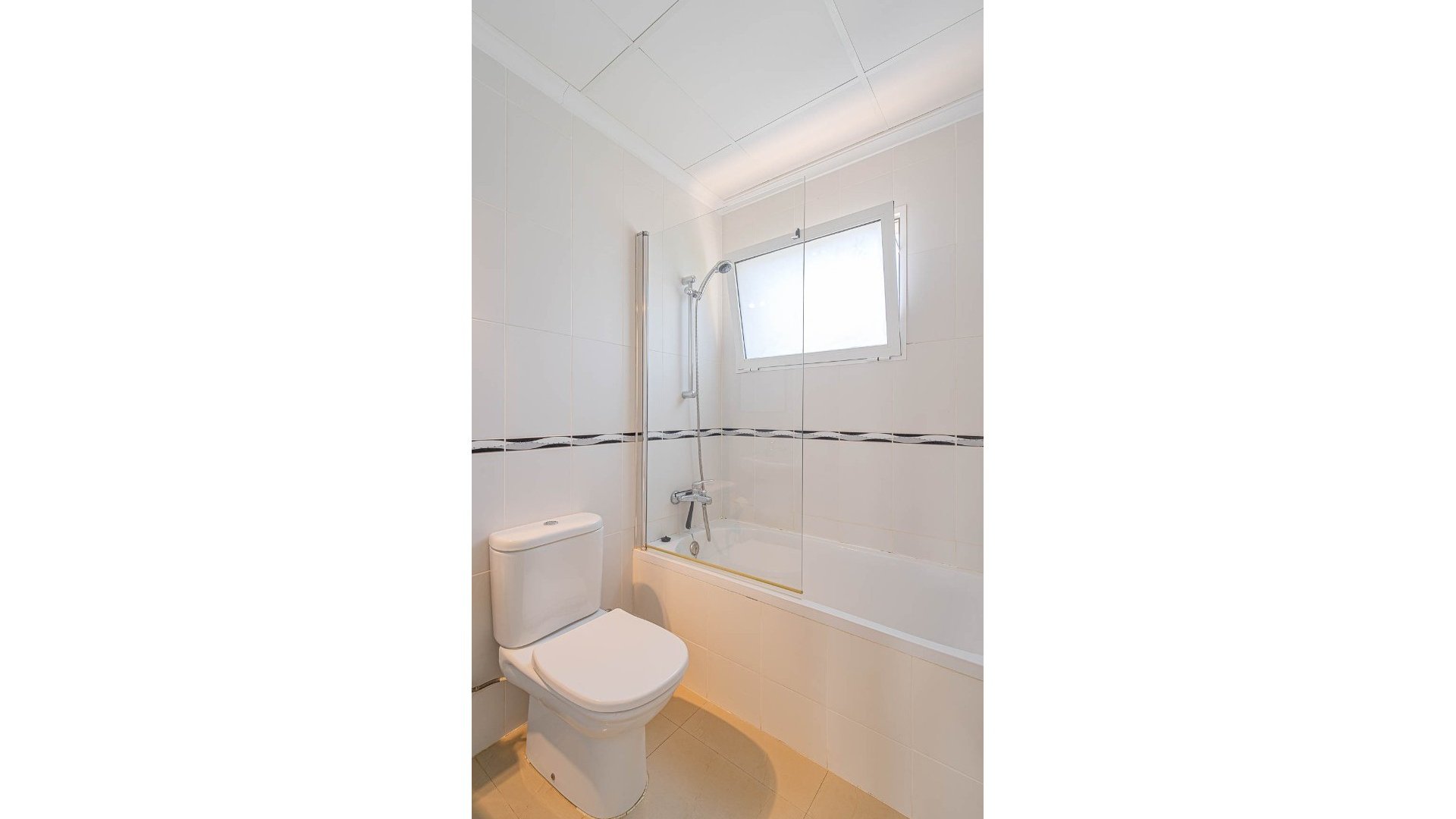Resale - Villa -
Alicante - El Campello