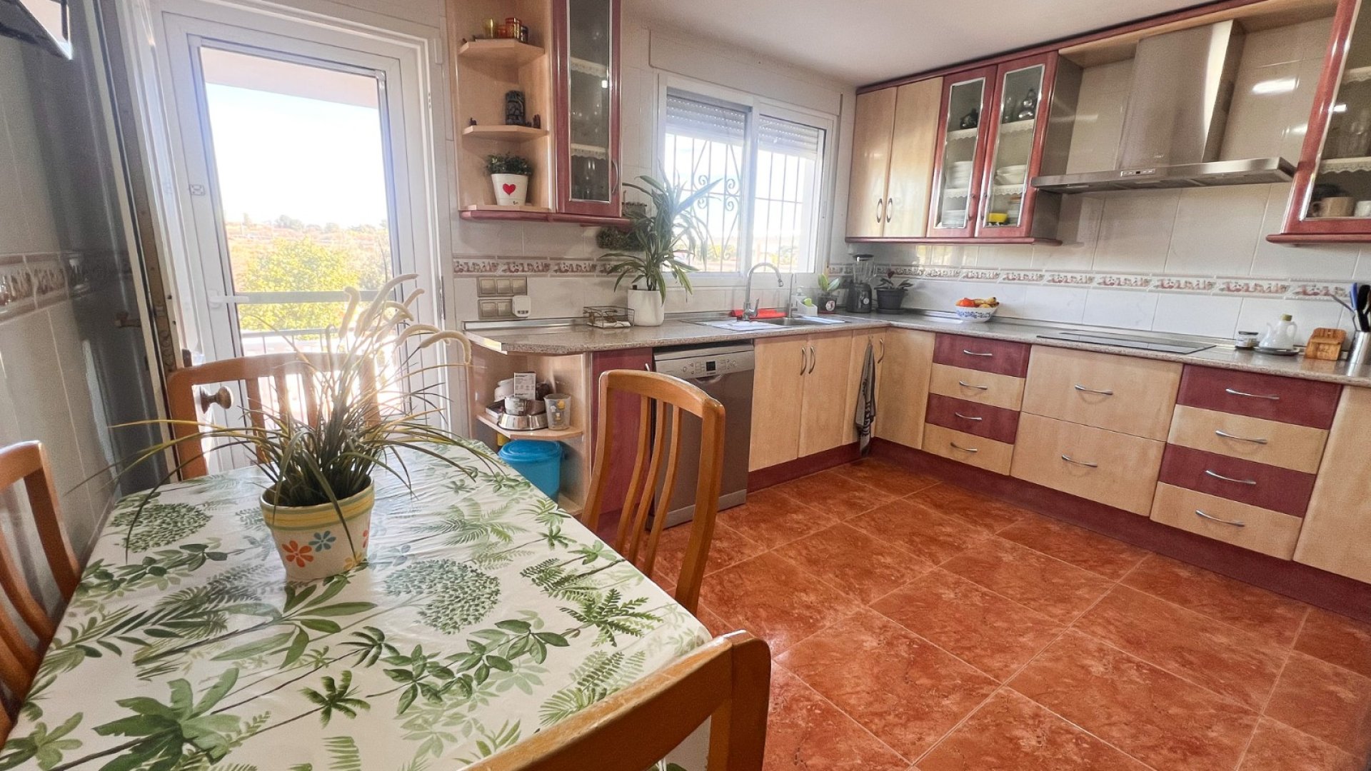 Resale - Villa -
Alicante - Moralet - Cañada del Fenollar