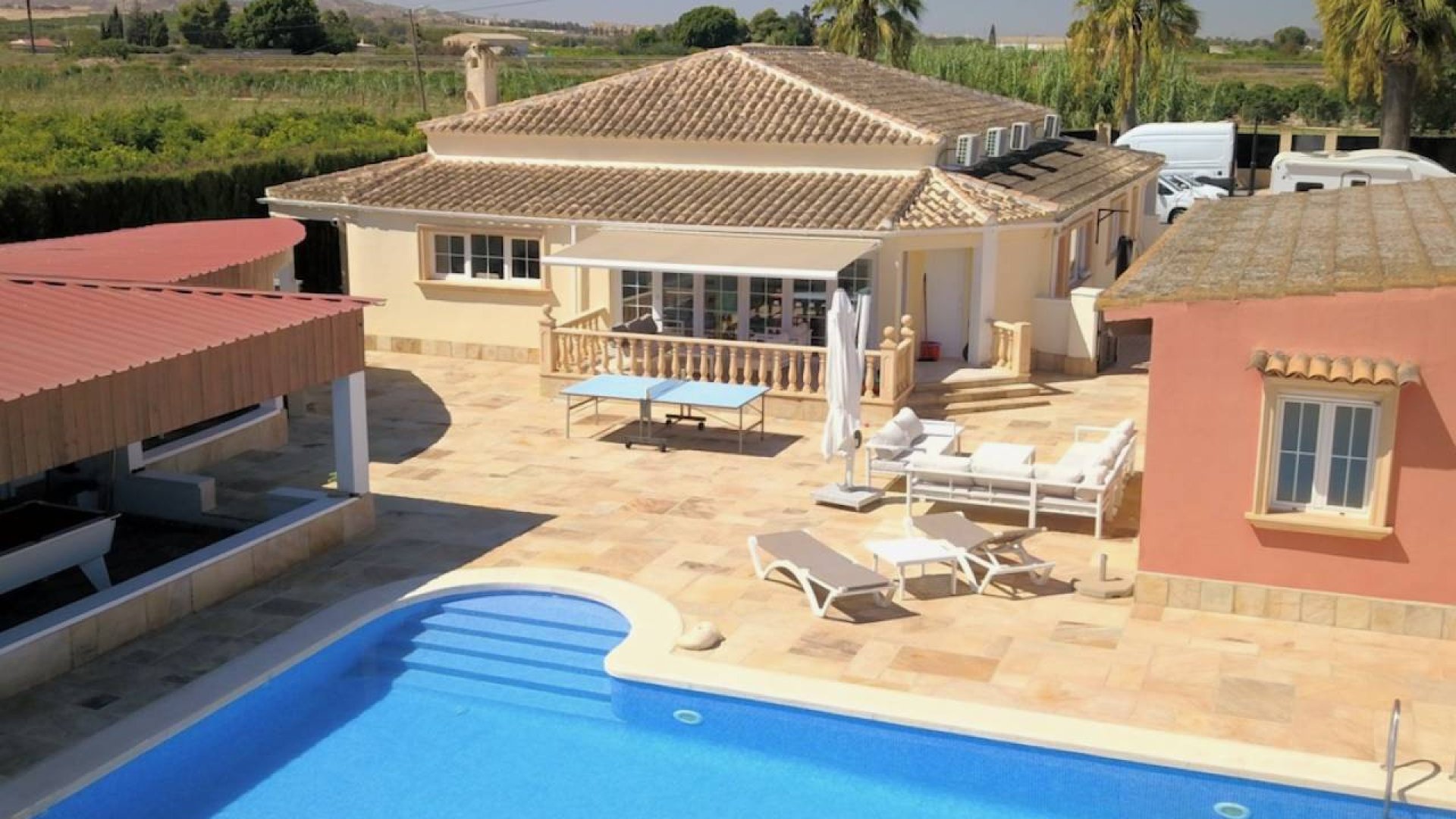 Resale - Villa -
Almoradí - Heredades