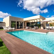 Resale - Villa -
Altaona Golf and Country Village - Altaona Golf - Country Village