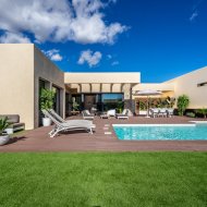 Resale - Villa -
Altaona Golf and Country Village - Altaona Golf - Country Village