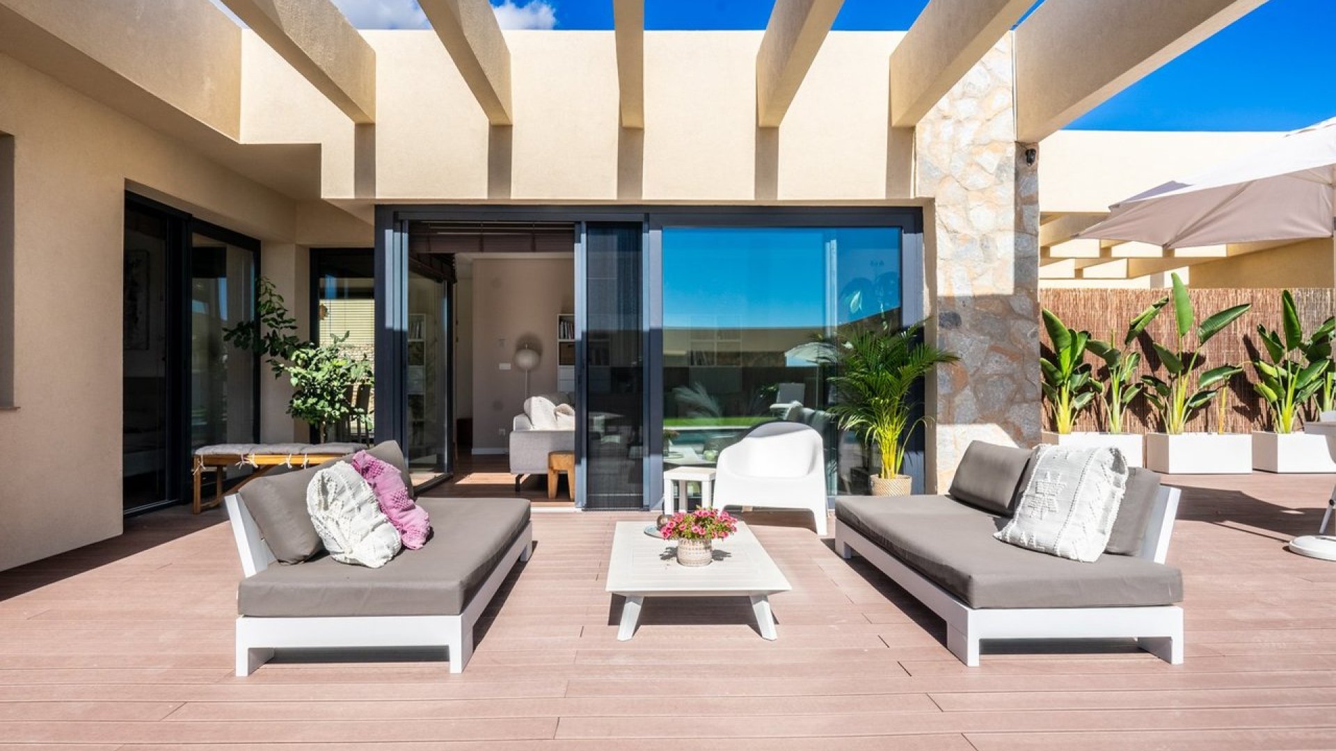 Resale - Villa -
Altaona Golf and Country Village - Altaona Golf - Country Village