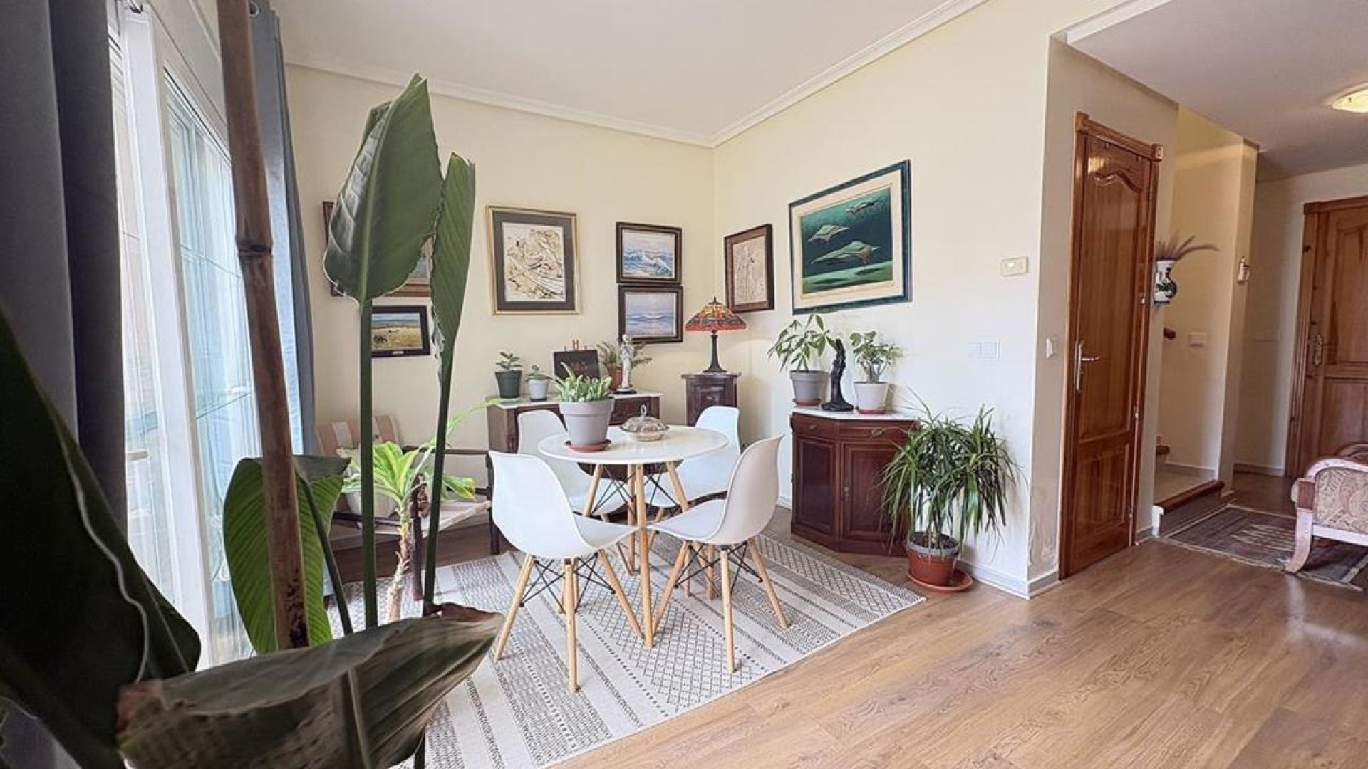 Resale - Villa -
Altaona Golf and Country Village - Altaona Golf - Country Village