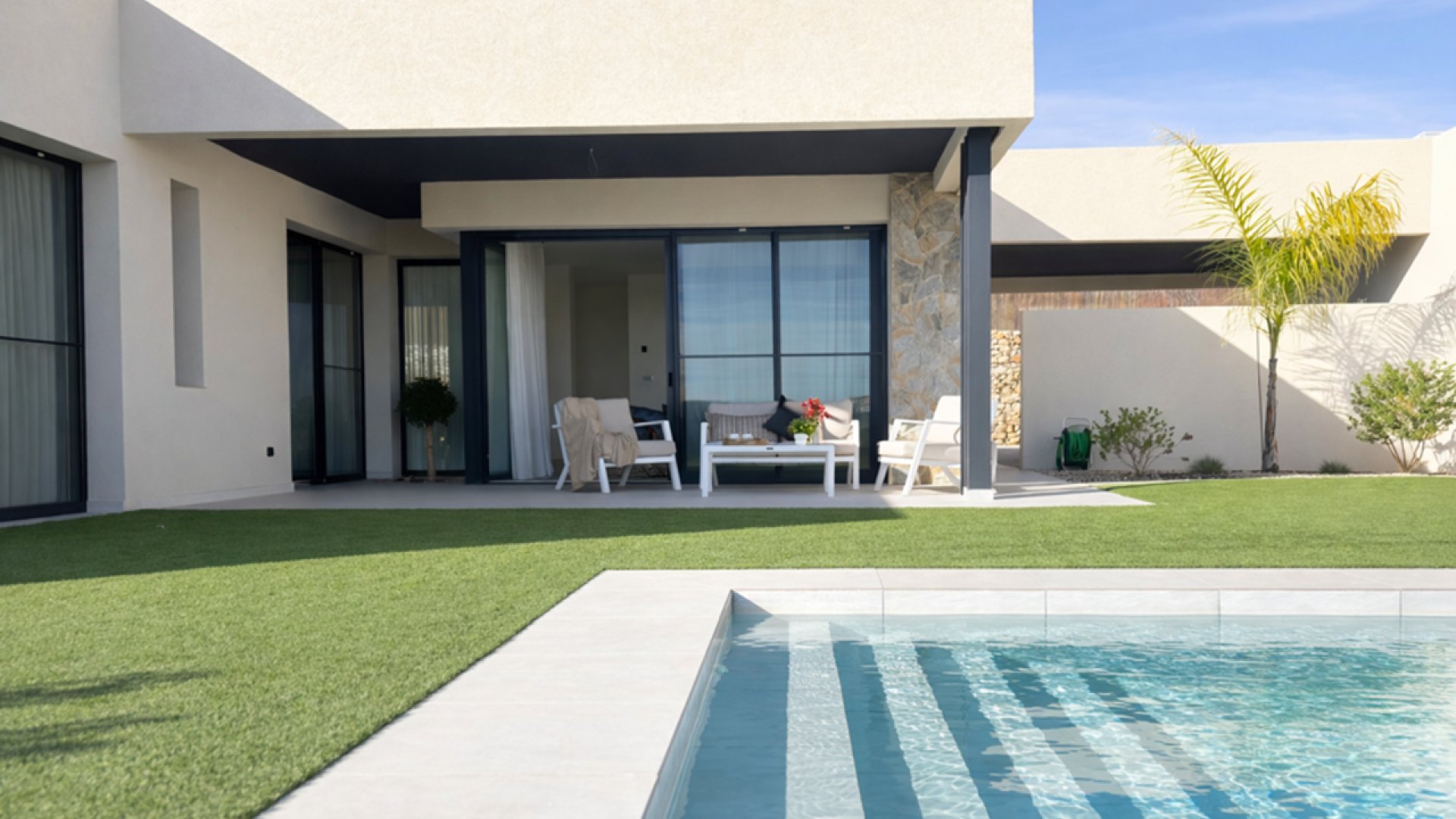 Resale - Villa -
Altaona Golf and Country Village - Altaona Golf - Country Village